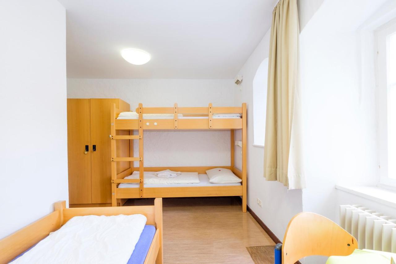 Jugendherberge Youth Hostel Ротенбург-на-Таубере Экстерьер фото